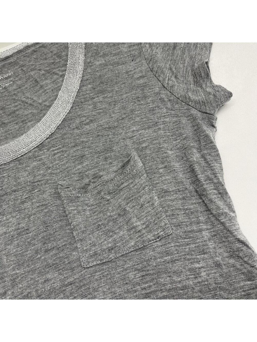 Calvin Klein Grey Scoop Neck Short Sleeve T-Shirt W Silver Chains Neck Sz XS - Picture 3 of 8